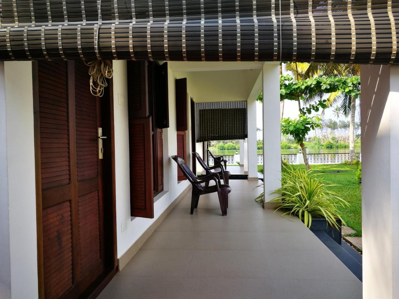 Voye Homes Majestic Retreat Resort Varkala Paravūr 外观 照片