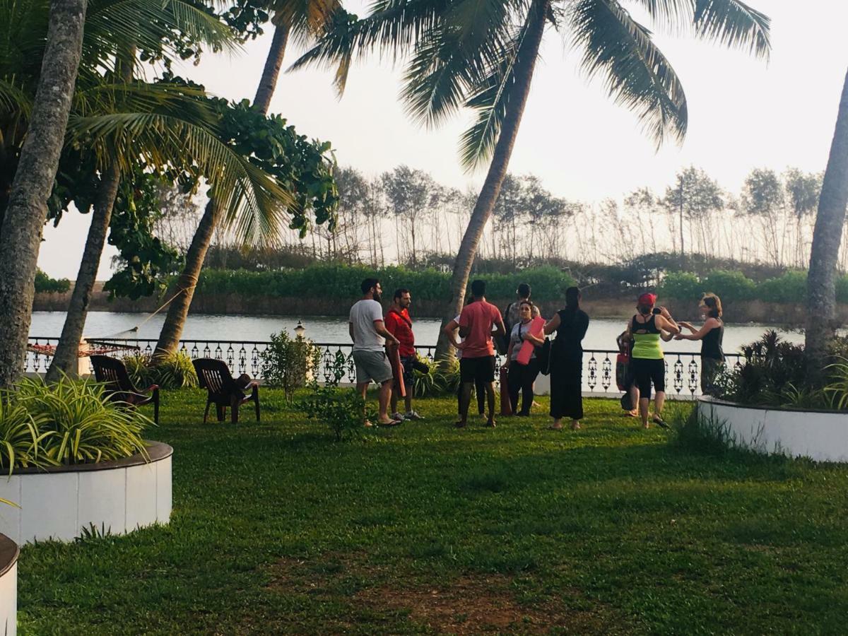 Voye Homes Majestic Retreat Resort Varkala Paravūr 外观 照片