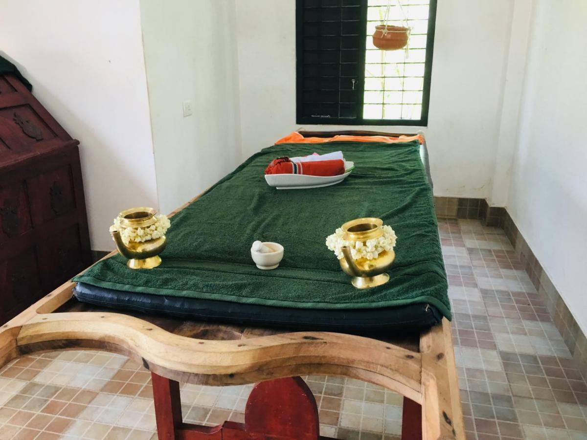 Voye Homes Majestic Retreat Resort Varkala Paravūr 外观 照片